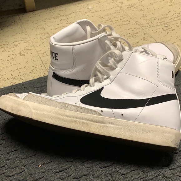 Nike Shoes Nike Blazer Mid 77 Vintage Black Poshmark Nike Shoes Nike Blazer Mid 77 Vintage Black Poshmark
